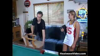 Witam, Nastoletnia klub #9 - Marzenie Pandory, Tony Tedeschi - nastolatka pieprzy się na stole bilardowym