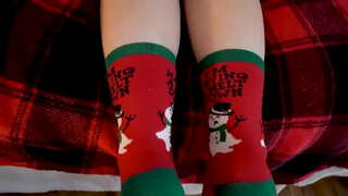 Таємно трахнув падчерицю, поки вона не прокинулась