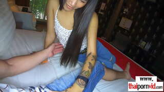 Мършав азиатски любителски курва, се използва отзад CCD