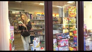 Suka bardzo uwielbia Robienie Loda