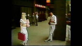 Илона Сталлер Чиччолина - Мусколо Россо (видеоклип)