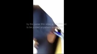 блондинка с большими сиськами и дилдо перед веб-камерой